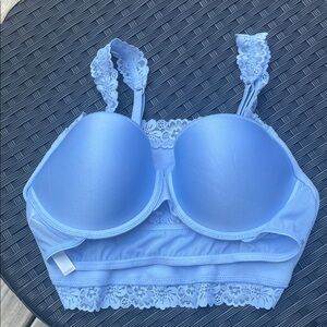 Victoria's Secret Light Blue Lace Bra Size M